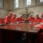 Vaticano in rovina: il Conclave tra scandali, intrighi e lotte di potere